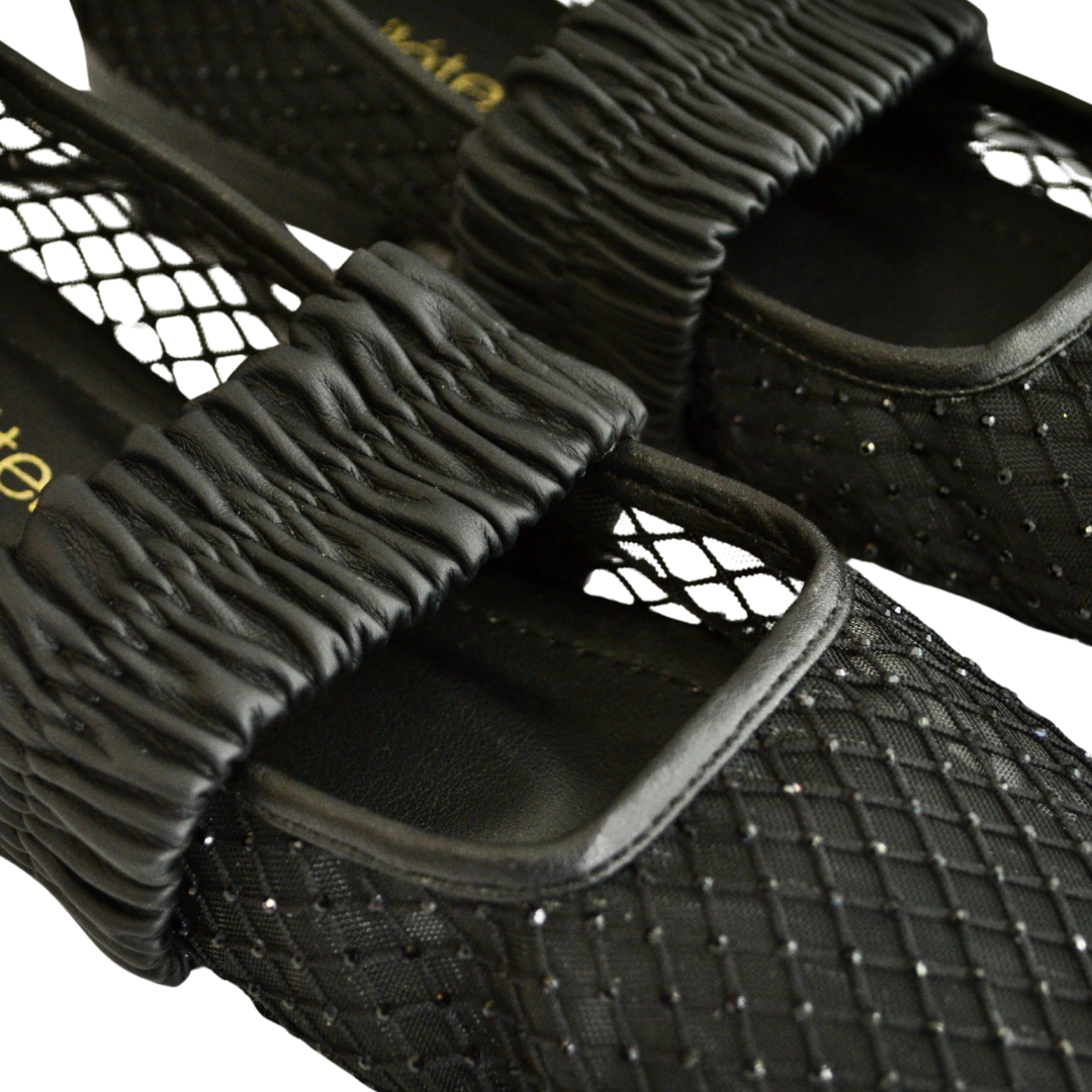 Mesh/ Black
