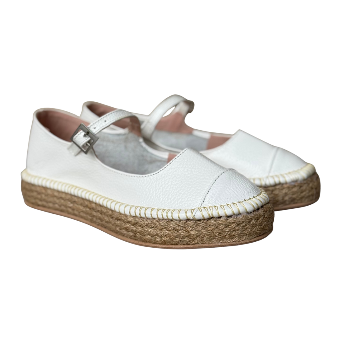 Mary Jane/ Off White