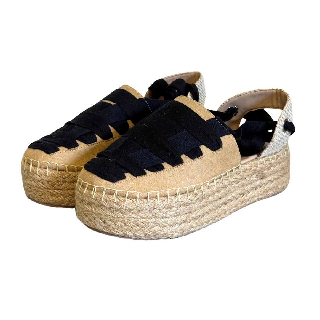 Caramel / Beige & Black