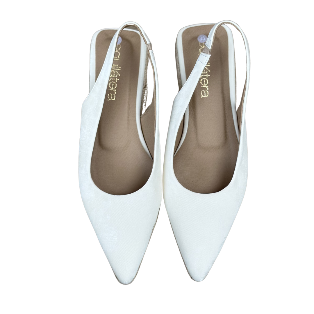 Almendra/ Off White