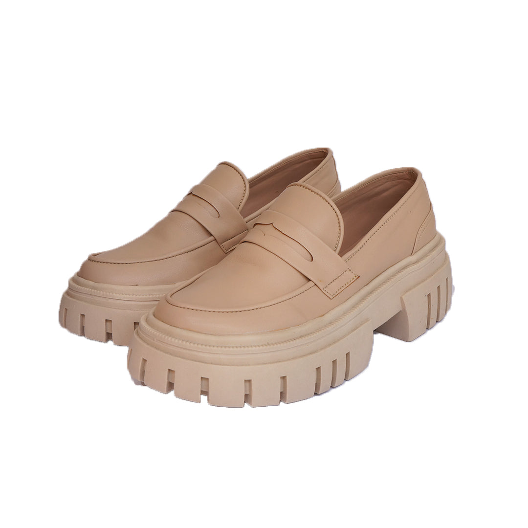 The Preppy loafer / Nude